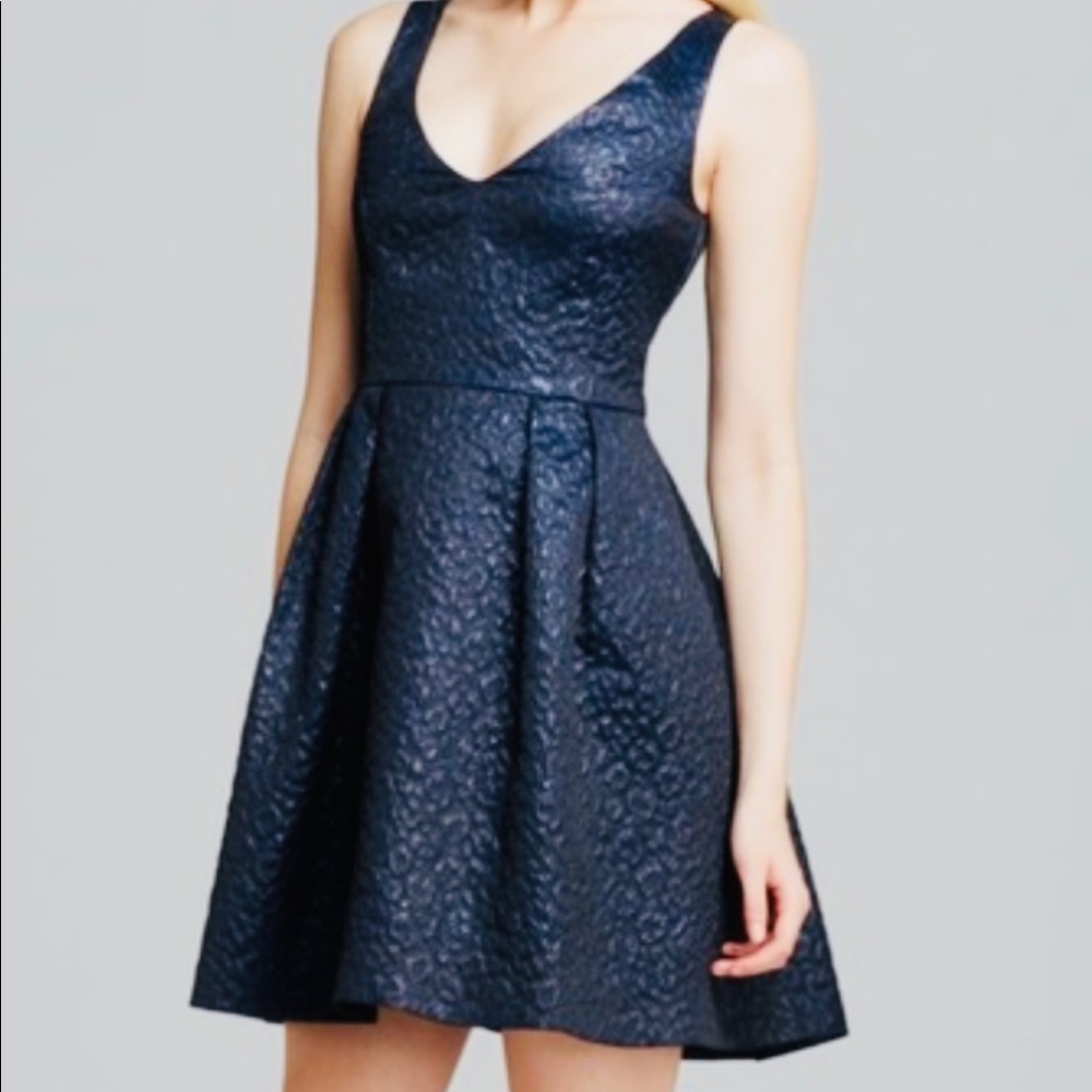 FRENCH CONNECTION KATARI JACQUARD DRESS - SIZE 6 - NEW WITH TAGS
